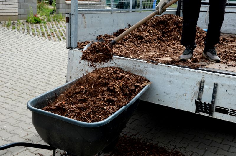 Bulk Mulch Delivery Costs — Cost of Bulk Mulch Delivery